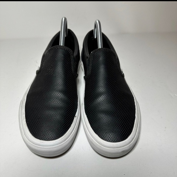 VANS Black Perforate Leather SlipOn skate Shoe 721278 Men 8 Women 9.5 (194 Box23 - Picture 6 of 8